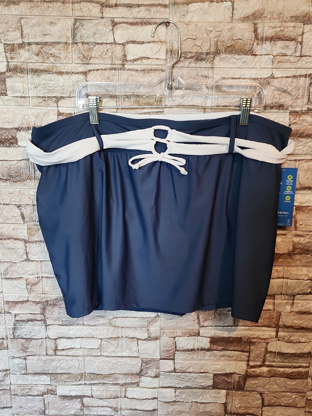 Free Country Dark Blue & White Swimwear Short Sun Free UPF 50 Protection